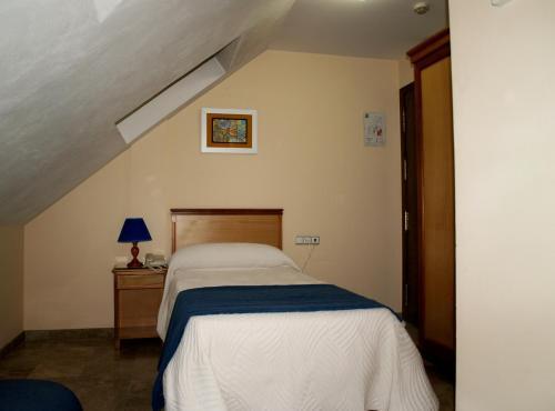 Hotel Al-Yussana Lucena Exterior photo